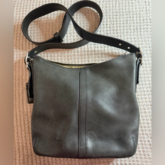 Coach Legacy Slim Duffle Black Leather Bag - Picture 1 of 10